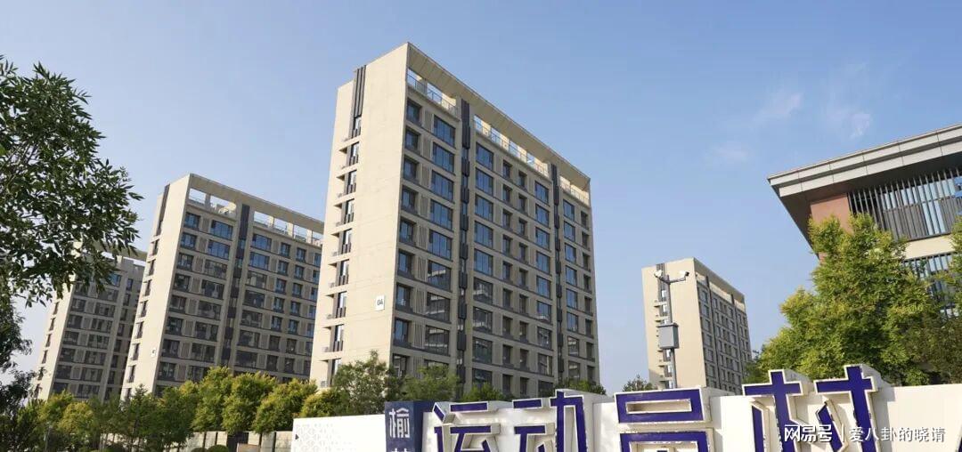 全市场:奇克可能在合同到期后自由身离队,英超重新成为选择